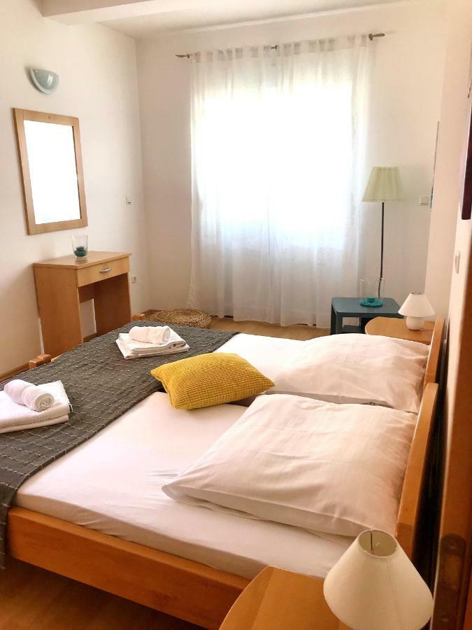 Vila Anica Barbat na Rabu Kültér fotó