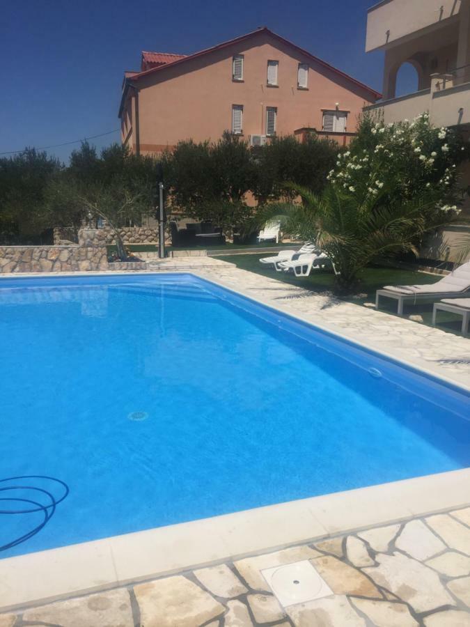 Vila Anica Barbat na Rabu Kültér fotó