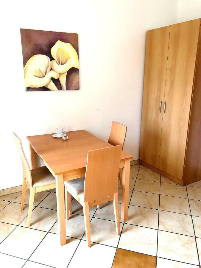 Vila Anica Barbat na Rabu Kültér fotó